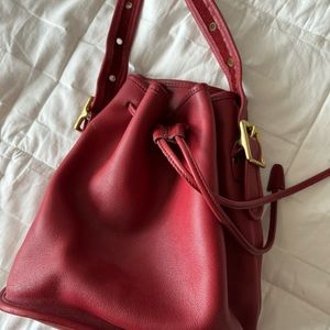 Coach red leather vintage bucket bag no. H6B-9952